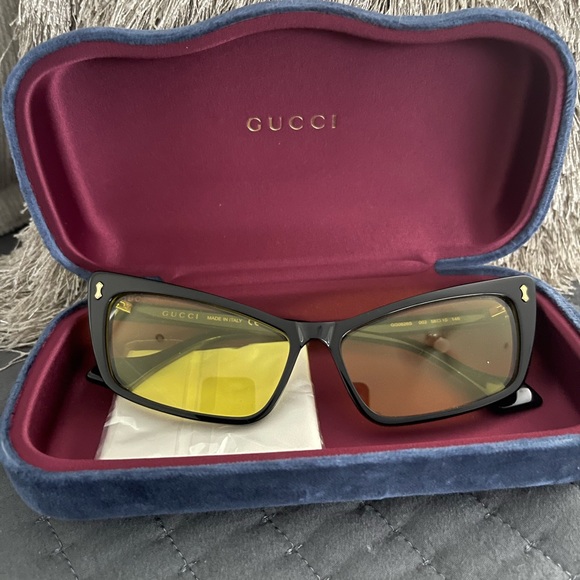 Gucci Cateye Sunglasses - Picture 1 of 3